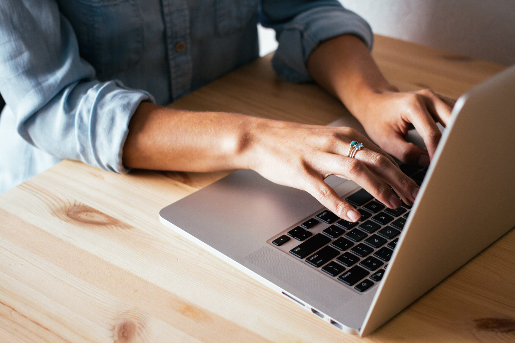 hands-typing