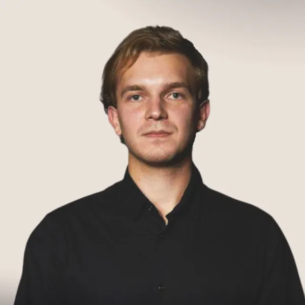 Profile picture for user Aleksandr Koshkarov